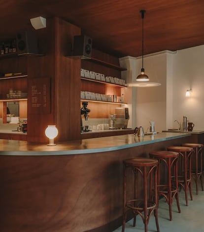 La cafeteria Frutas Selectas de Nomad al carrer Pujades de Barcelona.