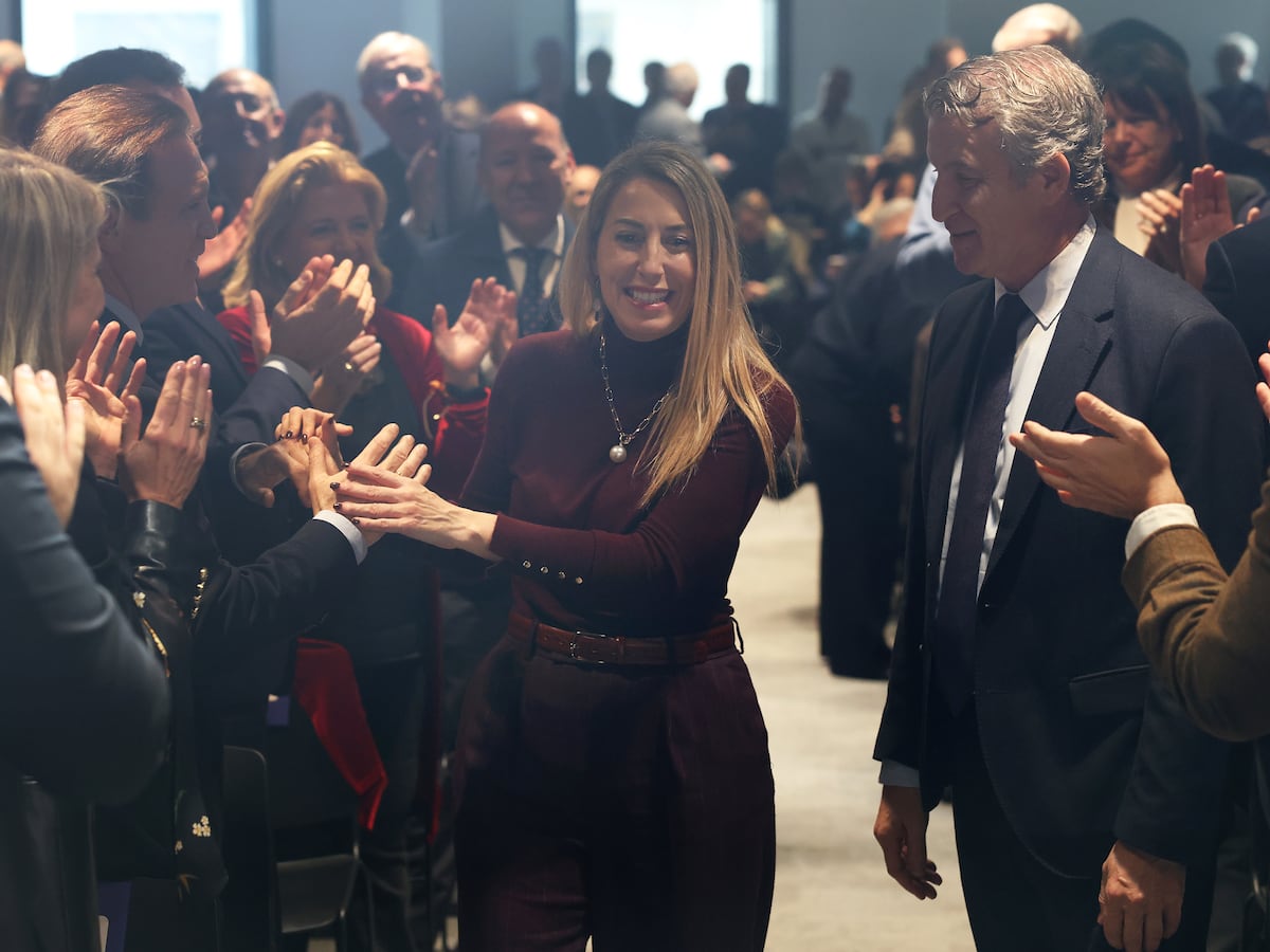 Vox suspende las negociaciones con el PP en Extremadura para investir a Guardiola