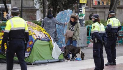 Desallotjament, aquest dimecres, a la plaça de Catalunya.