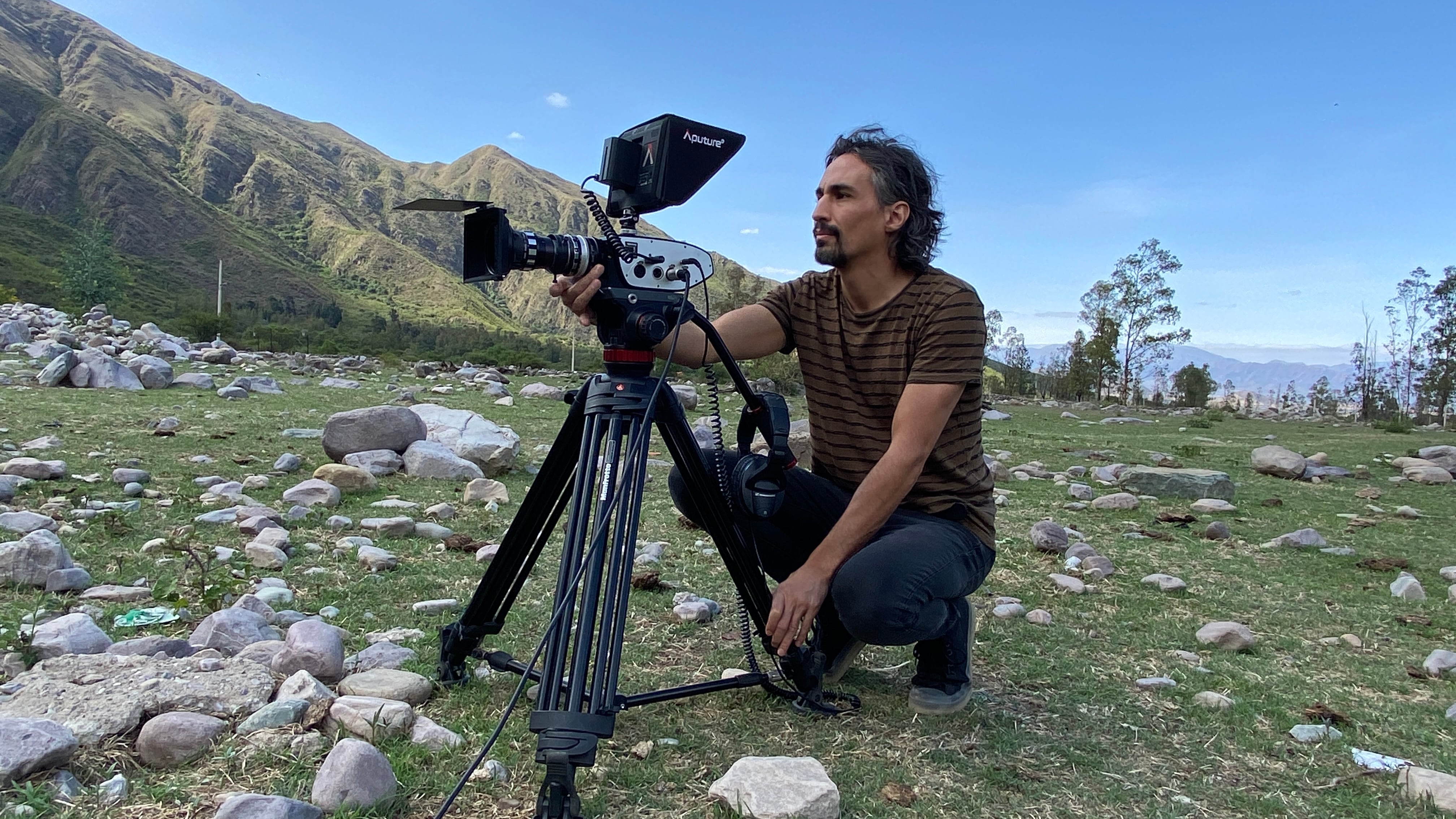 El colonialismo dentro de la industria cinematográfica de Bolivia: “En el set hay dos clases de personas, las que importan y las que no”