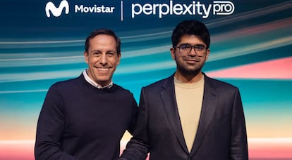 Óscar Candiles (derecha), en un presentación con Aravind Srinivas (Perplexity).