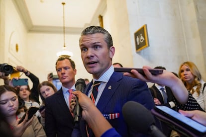 Pete Hegseth, nominado para secretario de Defensa, este jueves en el Capitolio.