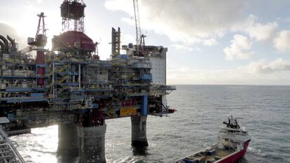 Plataforma de la compa&ntilde;&iacute;a petrolera noruega Statoil cerca de Stavanger, en el norte del pa&iacute;s.