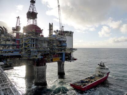 Plataforma de la compa&ntilde;&iacute;a petrolera noruega Statoil cerca de Stavanger, en el norte del pa&iacute;s.