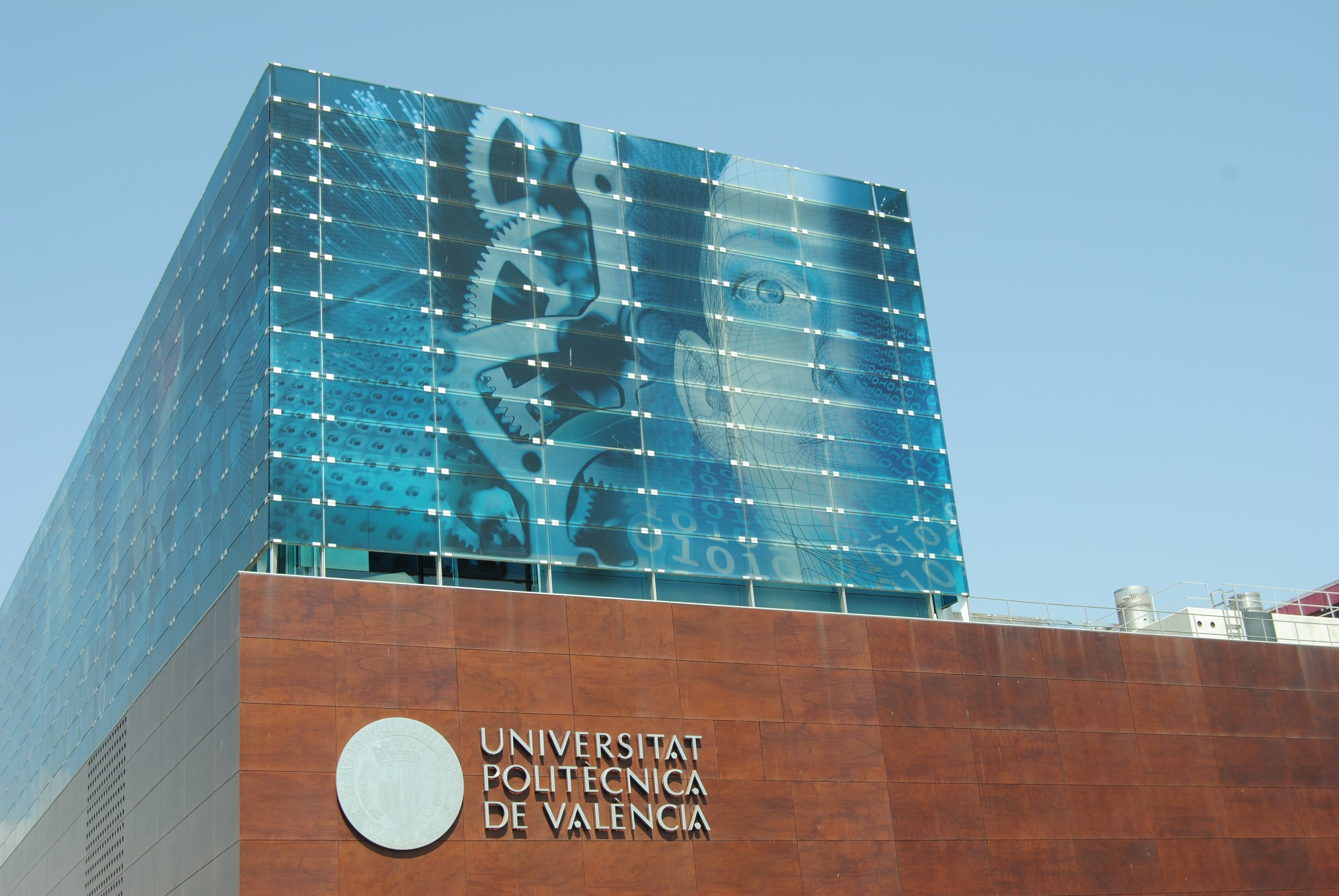 La Universitat Politècnica de València, líder en producción de patentes universitarias