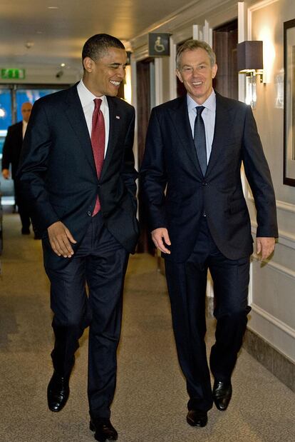 Barack Obama y Tony Blair, en Londres en 2008.