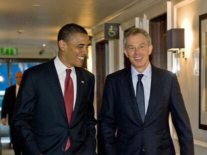 Barack Obama y Tony Blair, en Londres en 2008.