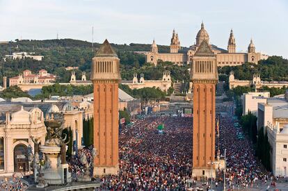 Vista de la Avenida María Cristina de Barcelona.