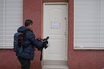 Un hombre mata a la hija de su expareja, de las que tenía orden de alejamiento