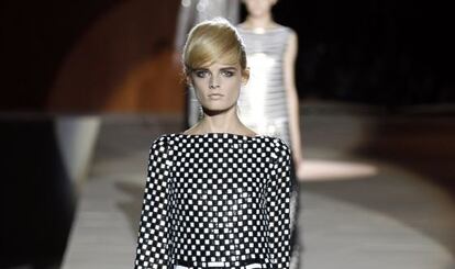 Diseño de Marc Jacobs para la primavera verano 2013.