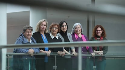 De izquierda a derecha, Leonor Peña Chocarro, Ana Rodríguez, Mercedes García-Arenal, Esperanza Alfonso, Maribel Fierro y Therese Martin, investigadoras del Centro de Ciencias Humanas y Sociales (CCHS) del Consejo Superior de Investigaciones Científicas (CSIC).