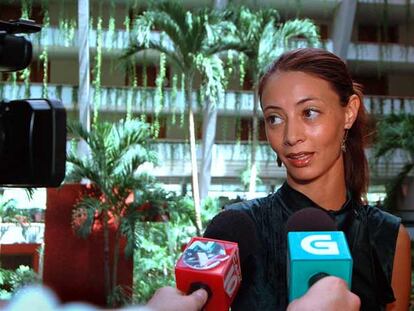 Ana María Ríos, tras salir de la cárcel en Cancún (México).