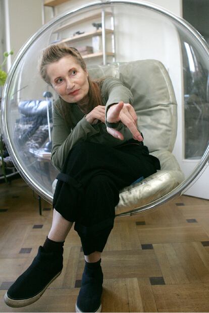 Elfriede Jelinek, en su casa de Viena.