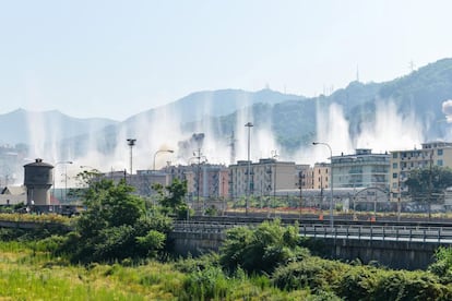 El puente fue inaugurado el 4 de septiembre de 1967 y fue diseñado por el ingeniero y arquitecto romano Riccardo Morandi.