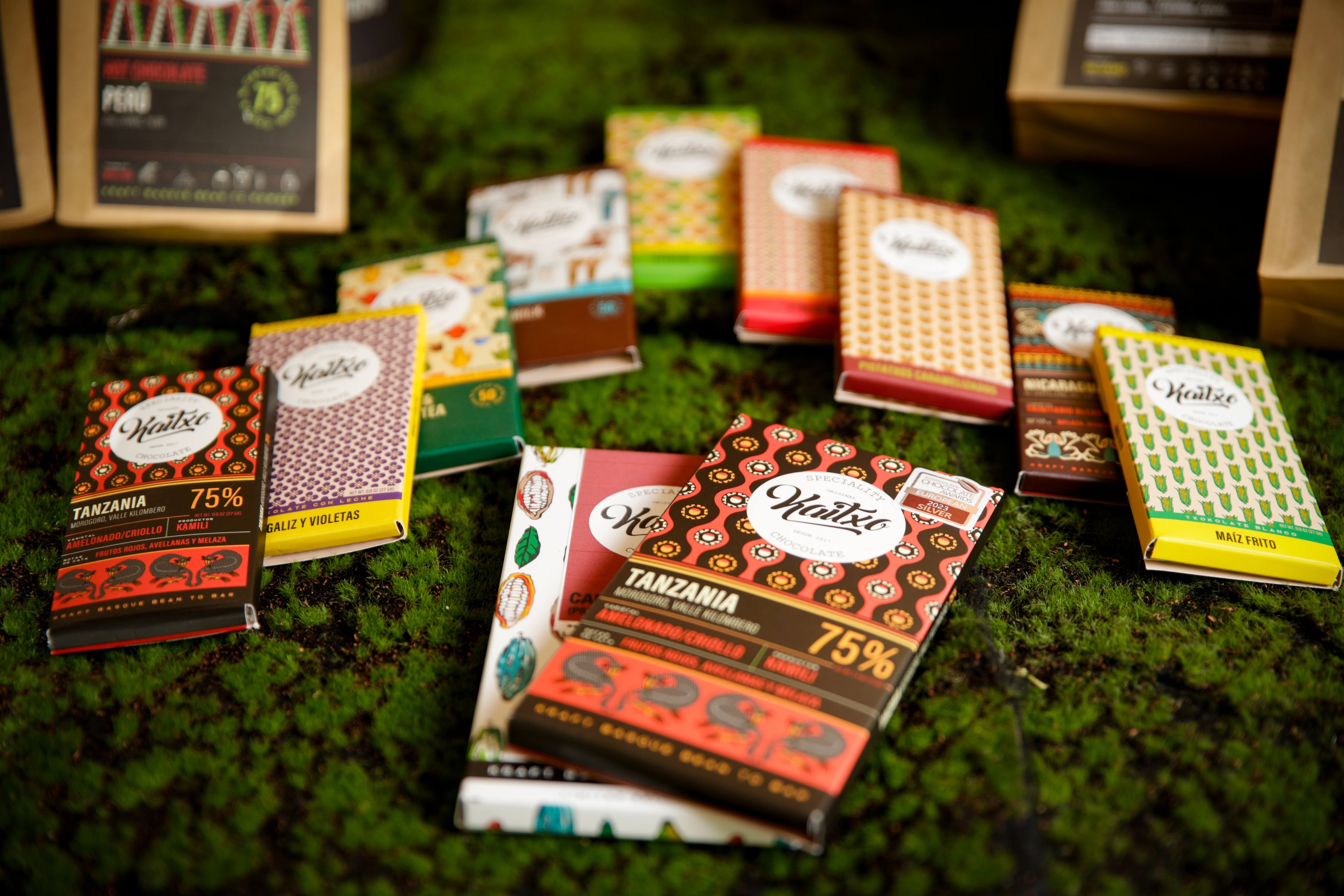 Diversos chocolates producidos por la chocolatera de Kaitxo, Raquel González.