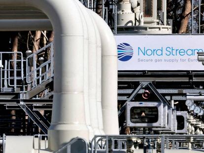 Las tuberías en las instalaciones de recalada del gasoducto 'Nord Stream 1' se muestran en Lubmin, Alemania.