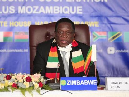 El presidente de Zimbabue, Emmerson Mnangagwa