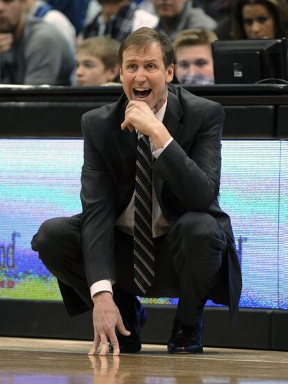 El entrenador de los Portland Trail Blazers, Terry Stotts, durante un momento del partido ante los Minnesota Timberwolves