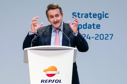 El consejero delegado de Repsol, Josu Jon Imaz, presenta los resultados y actualiza el plan estratégico de la compañía el 22 de febrero