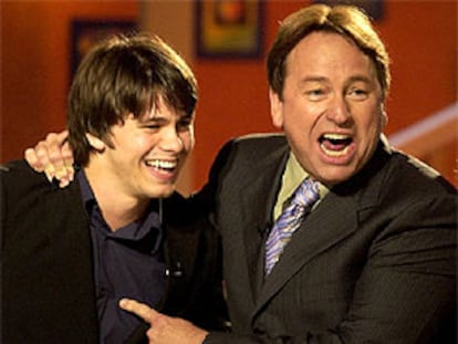 John Ritter, a la derecha, junto a su hijo Jason.