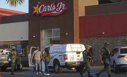 El tiroteo en una hamburguesería de Zapopan (Jalisco), el pasado miércoles.