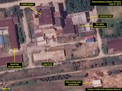 Vista satelital del reactor nuclear de Yongbyon.
