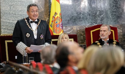 El fiscal general del Estado, Álvaro García  Ortiz, pronuncia su discurso en presencia del Rey en la apertura del año judicial, el 5 de septiembre.
