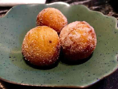 BUÑUELOS CASEROS DEL AMPURDÁN / CAPEL