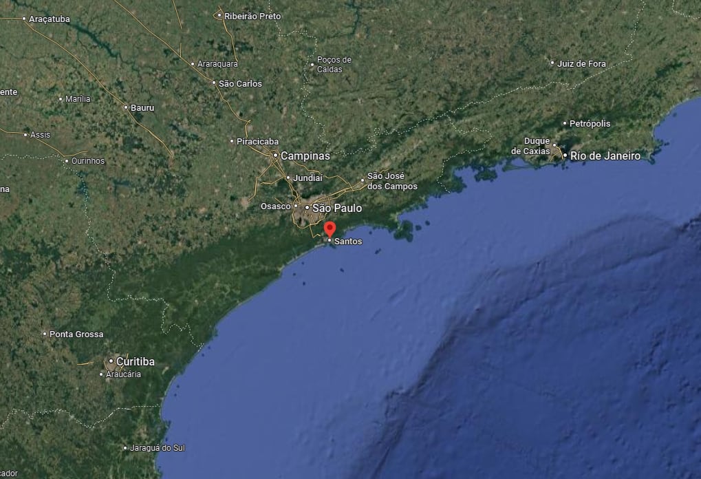 Vista satélite de la Cuenca de Santos, proporcionada por Google Maps.