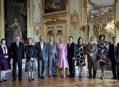El presidente del COI, Jacques Rogge, y su esposa, Anne; los Reyes, los monarcas de Dinamarca, los príncipes daneses Federico y María; Lula da Silva, presidente de Brasil; Michelle Obama, primera dama de Estados Unidos, y el primer ministro japonés, Yukio Hatoyama.