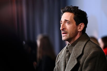 Adrien Brody en una escena de 'The Brutalist'.