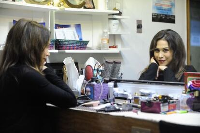 La actriz Bianca Marroqu&iacute;n, en su camerino.