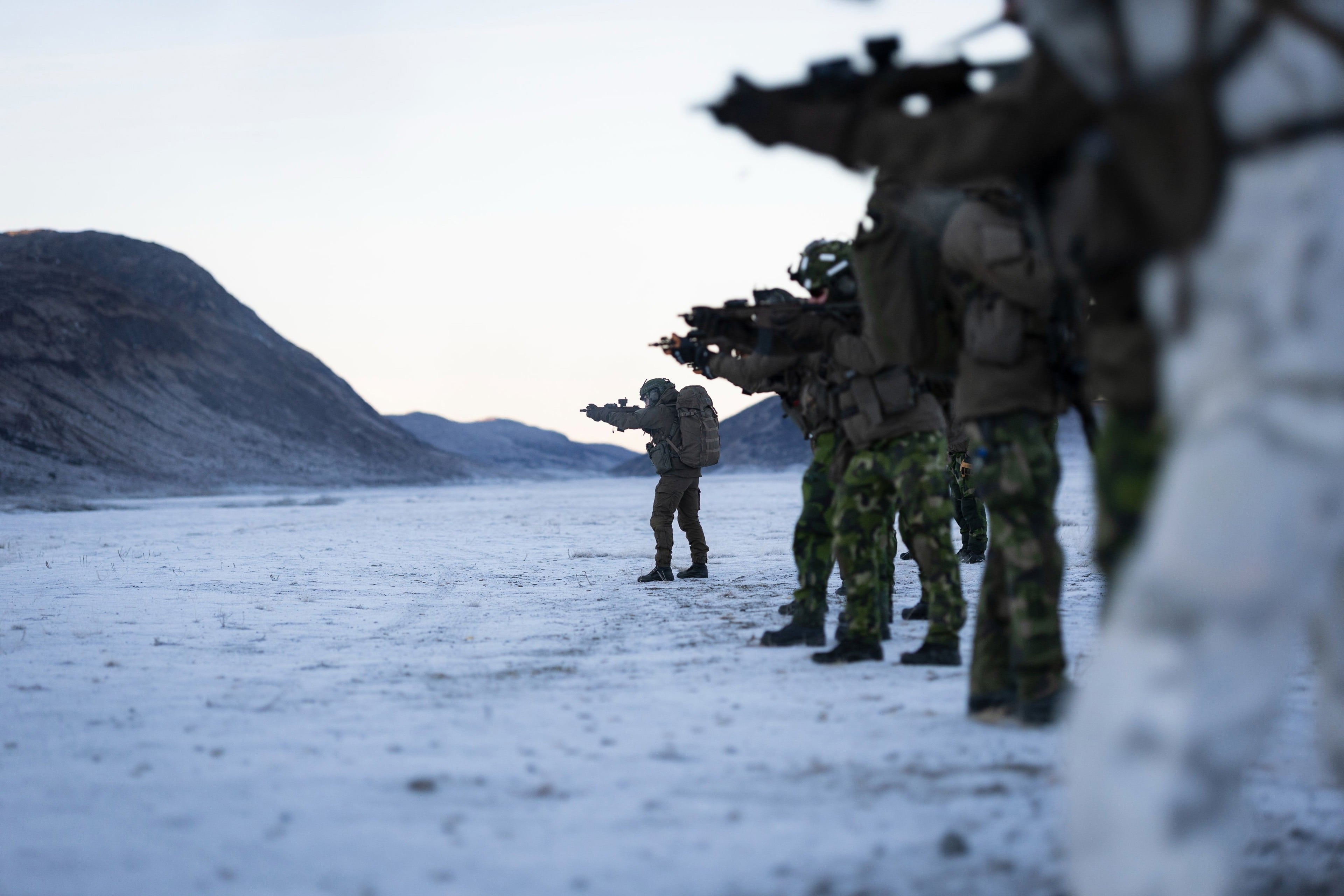 La industria de defensa teme que el milmillonario gasto militar del Gobierno solo llegue a las grandes empresas