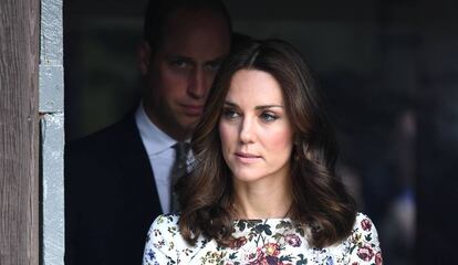 Kate Middleton, seguida de Guillermo de Inglaterra, el pasado 18 de julio en Polonia.