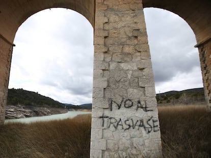 Estado del embalse de Entrepeñas, en la cabecera del Tajo, este martes.