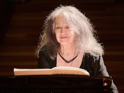 La pianista Martha Argerich, durante el recital en el Palau de la Música Catalana, el 9 de abril, en Barcelona.