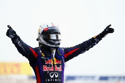 Sebastian Vettel celebra la victoria en Bahréin