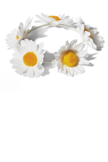 Corona floral de la colección 'Coachella' de H&M. Disponible a partir de marzo (c.p.v.)
