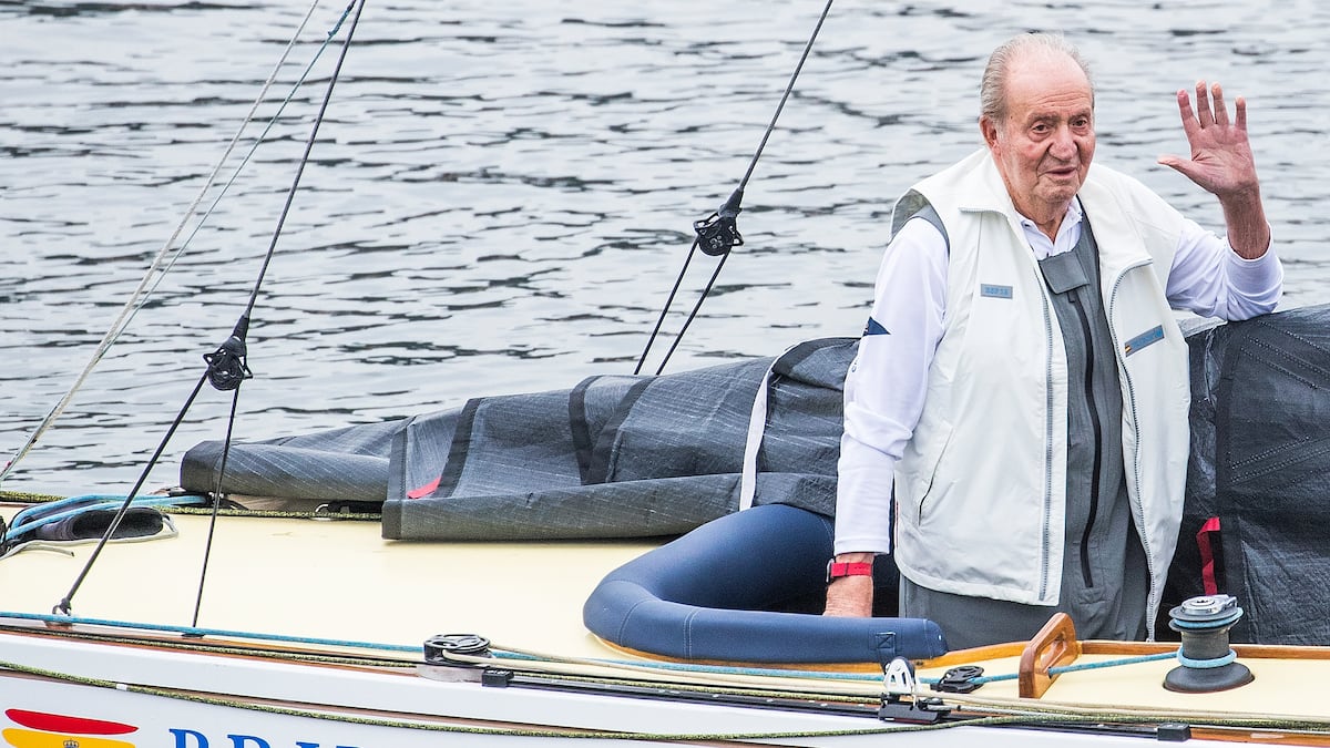 Hoàng gia yêu cầu Juan Carlos I không đến Tây Ban Nha vào mùa hè này, theo đoàn tùy tùng của cựu vương | Tây Ban Nha | EL PAÍS
