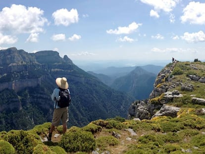 Una de las caminatas meditativas que ofrece Casa Cuadrau en el parque nacional de Ordesa y Monte Perdido, en Huesca. 