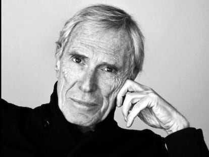 Mark Strand en 2013 en Nueva York.