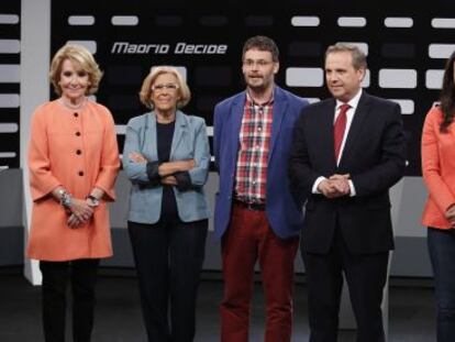 De izquierda a derecha: Aguirre, Carmena, Morcillo, carmona, Villacís y Ortega-Smith.