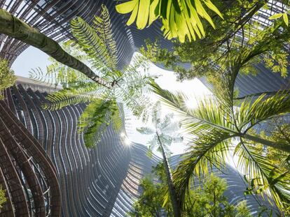 Jardines del complejo Marina One, en Singapur, diseñados por Kathryn Gustafson.