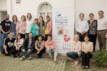 El grupo de voluntarios de Fundación Solatium Patagonia.