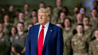 Donald Trump en la base de la Guardia Nacional Aérea de Selfridge, en Harrison Township, Míchigan, el 29 de abril de 2025.