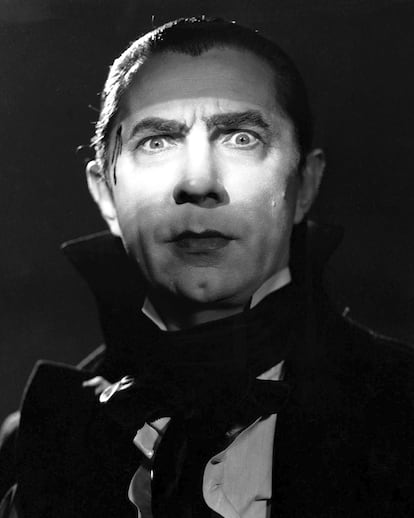 Según sus propias cuentas, Béla Lugosi tuvo que forzar esta mirada unas 1.000 veces a lo largo de su vida. Este fotograma es de una de las primeras, 'Drácula' (1931).