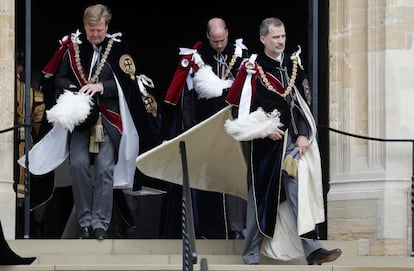El rey holandés Willem-Alexander, el príncipe Guillermo y el rey Felipe VI, tras la ceremonia.