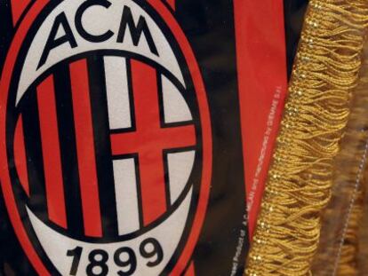 El escudo del AC Milan