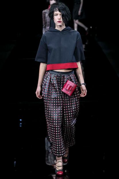 Emporio Armani desfile otono invierno 2015