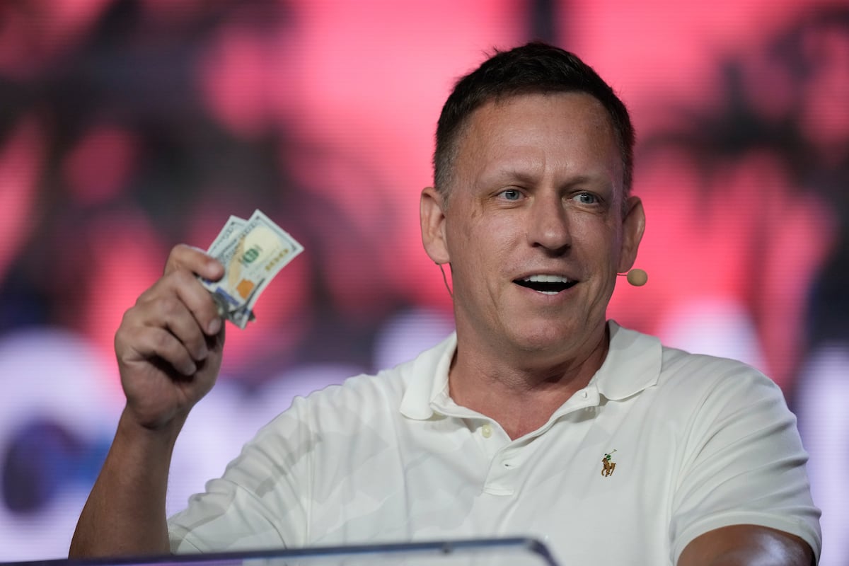Tech magnate Peter Thiel strengthens ties with Milei in Buenos Aires